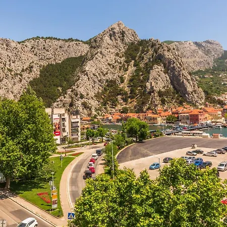 Diamond アパート *