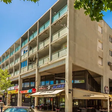 Apartment Diamond